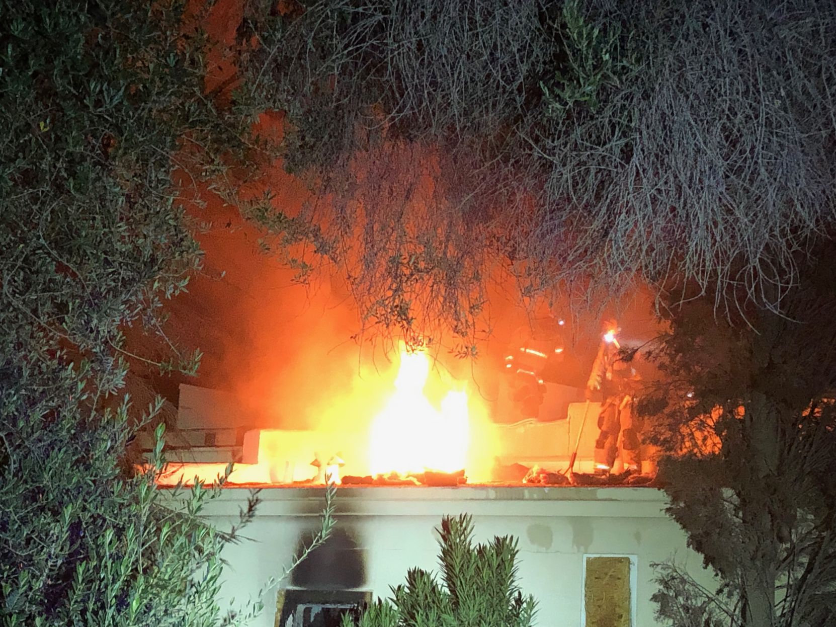 abandoned building fire